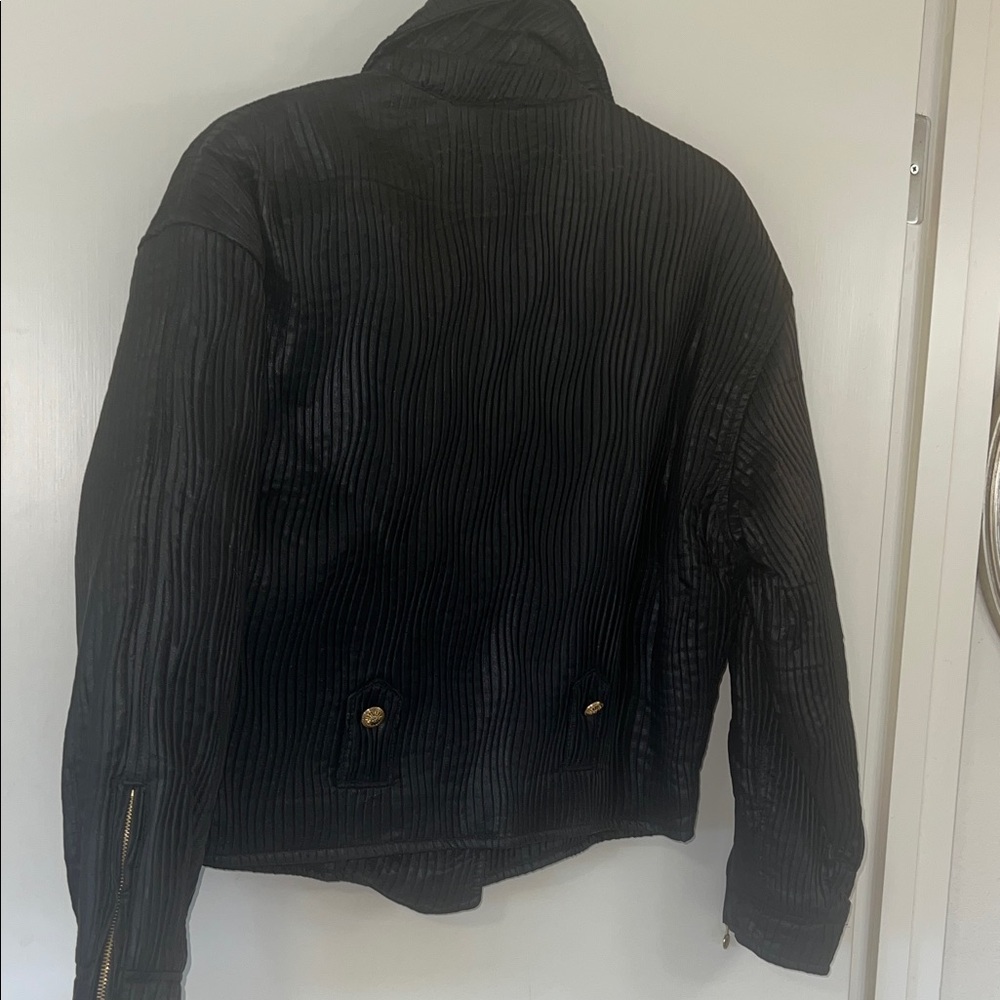 Vintage, New WOT Versace Black Quilted Zip-Front Moto Jacket with Gold Hardware - Picture 8 of 16